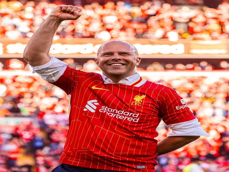 斯洛特：我们动力十足，有责任为球迷们奉献一场精彩的比赛